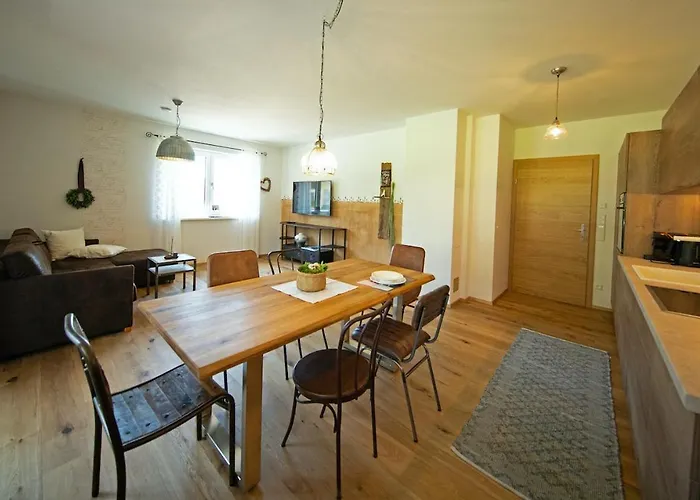 Waltraud Trinker, Haus im Ennstal