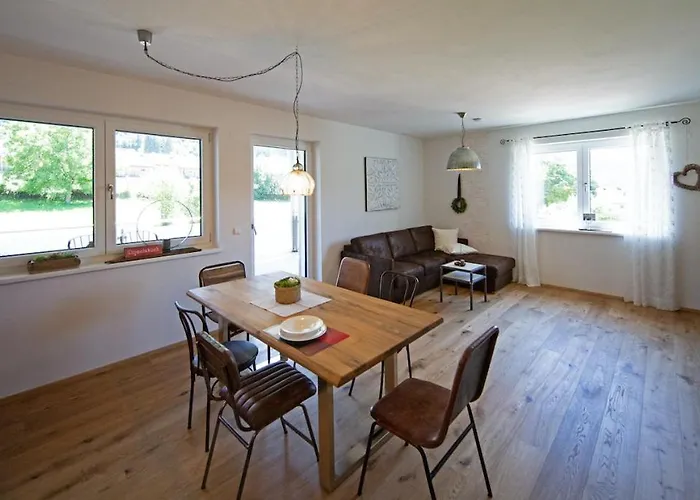 Waltraud Trinker, * Haus im Ennstal